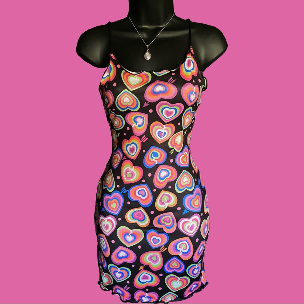 BRAND NEW BODYCON HEARTS DRESS
